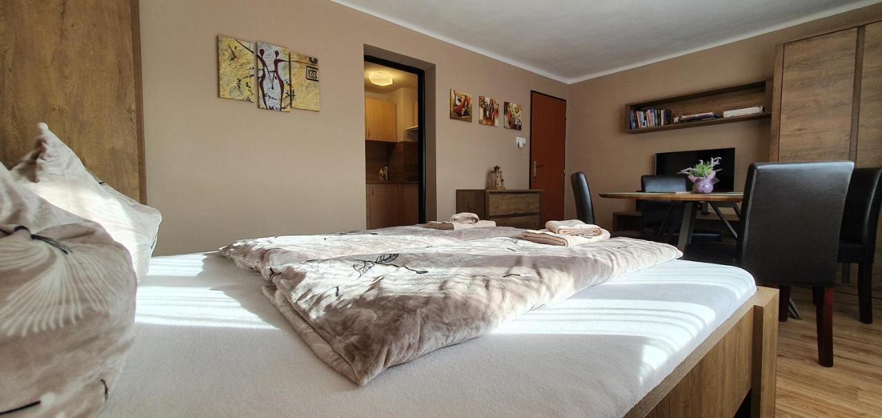 Apartman U Babicky Zdiar Luaran gambar